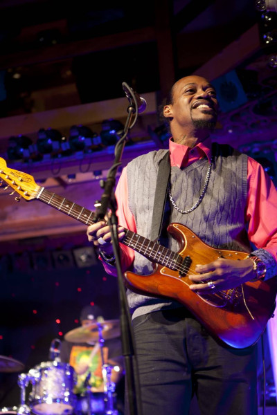 Eric Gales / Support: Bettina Schelker &middot; Mühle Hunziken