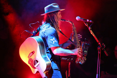 Felipe Baldomir / Support: Jordy Maxwell &middot; Mühle Hunziken