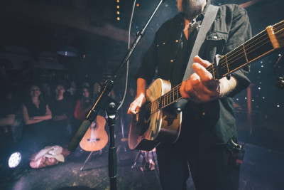 Fink / Support: Finnegan Tui &middot; Mühle Hunziken