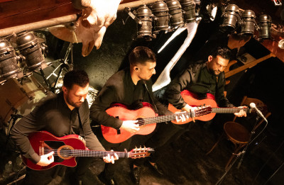 Gipsy Kings by Diego Baliardo &middot; Mühle Hunziken