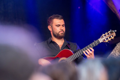 Gipsy Kings by Diego Baliardo &middot; Mühle Hunziken