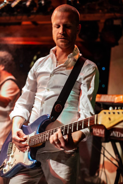 Guillaume Hoarau & Band &middot; Mühle Hunziken