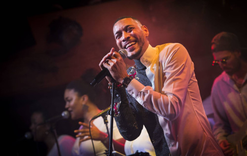 Guillaume Hoarau & Band &middot; Mühle Hunziken