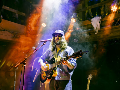 Hazlett / Support: Ashley Singh &middot; Mühle Hunziken