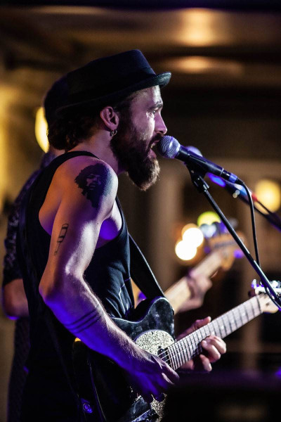JJ’s Hausband feat. Bärni Häberlin (GMF) &middot; Mühle Hunziken