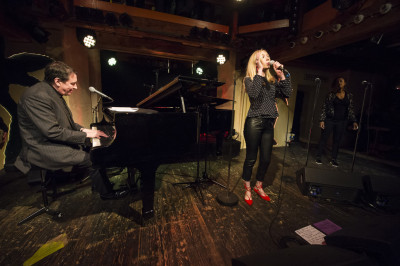 Jools Holland feat. Ruby Turner & Louise Marshall &middot; Mühle Hunziken