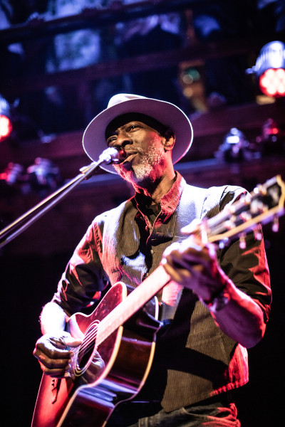 Keb' Mo' / Support: Flo Bauer &middot; Mühle Hunziken