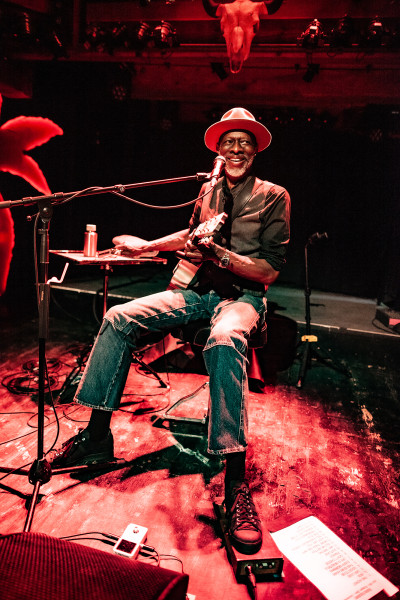 Keb' Mo' / Support: Flo Bauer &middot; Mühle Hunziken