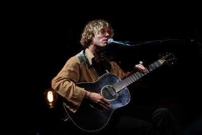 Kim Churchill / Support: Hollie Col &middot; Mühle Hunziken