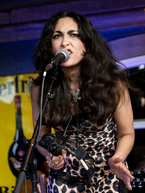 Kitty, Daisy & Lewis &middot; Mühle Hunziken