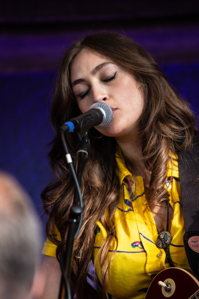 Kitty, Daisy & Lewis &middot; Mühle Hunziken