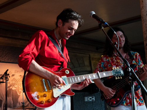 Kitty, Daisy & Lewis &middot; Mühle Hunziken