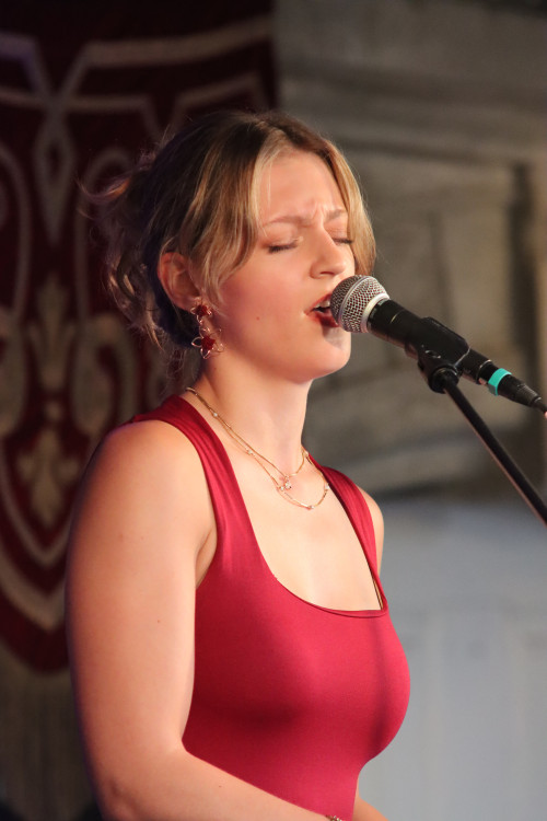 KT Tunstall / Support: Eva Leandra &middot; Mühle Hunziken