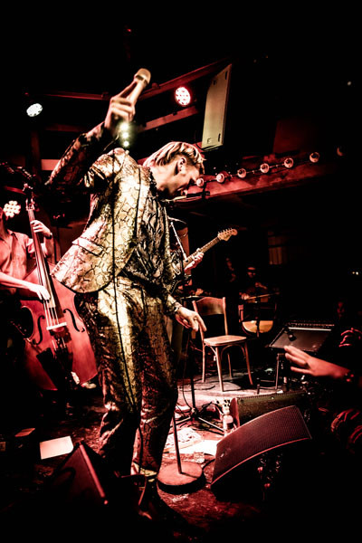 Kummerbuben & das Apokalypse-Orchester &middot; Mühle Hunziken