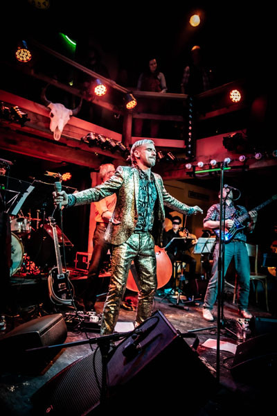 Kummerbuben & das Apokalypse-Orchester &middot; Mühle Hunziken