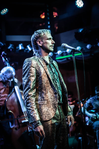 Kummerbuben & das Apokalypse-Orchester &middot; Mühle Hunziken