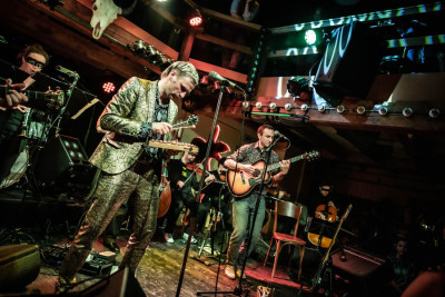 Kummerbuben & das Apokalypse-Orchester &middot; Mühle Hunziken