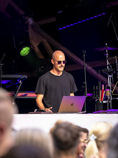 Loco Escrito Openair / Support: Florencia Yunis &middot; Mühle Hunziken