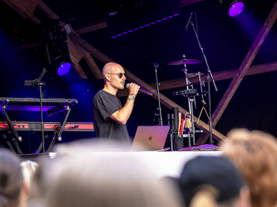 Loco Escrito Openair / Support: Florencia Yunis &middot; Mühle Hunziken
