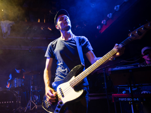 Lovebugs / Support: Taender &middot; Mühle Hunziken