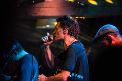 Lovebugs / Support: Taender &middot; Mühle Hunziken