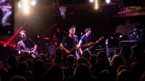 Lovebugs / Support: Taender &middot; Mühle Hunziken