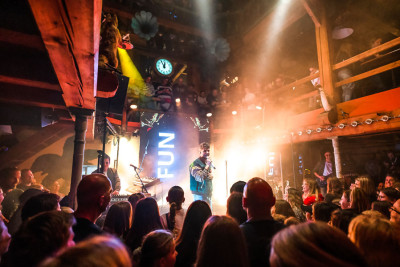 Luca Hänni & Band &middot; Mühle Hunziken