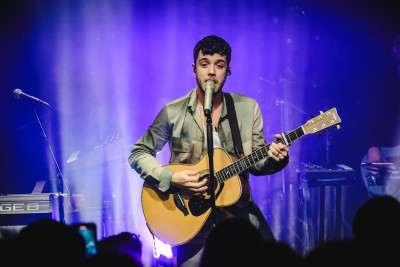 Luca Hänni / Support: Remo Forrer &middot; Mühle Hunziken