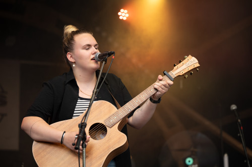 Marius Bear Openair / Support: ZOEY &middot; Mühle Hunziken