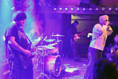 Melrose Avenue / Support: Banks Arcade &middot; Mühle Hunziken
