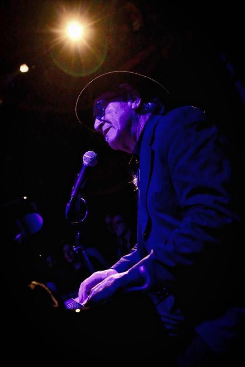 Mimmo Locasciulli / Special Guest: Büne Huber &middot; Mühle Hunziken