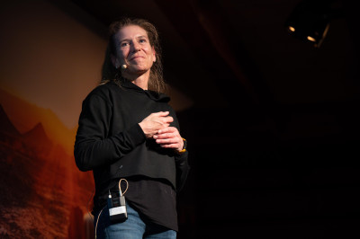 Nächste Kreuzung Afrika &middot; Mühle Hunziken