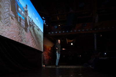 Nächste Kreuzung Afrika &middot; Mühle Hunziken