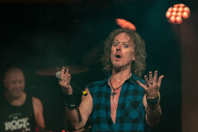 Nazareth / Support: Fire Rose &middot; Mühle Hunziken