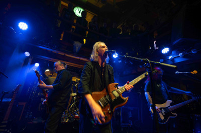 New Model Army &middot; Mühle Hunziken