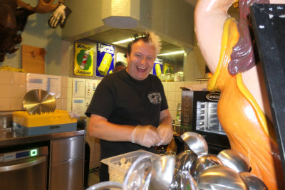 Pat & Tosi (QL) kochen &middot; Mühle Hunziken