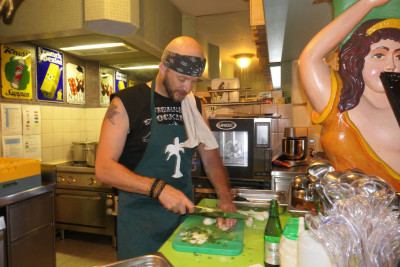 Pat & Tosi (QL) kochen &middot; Mühle Hunziken