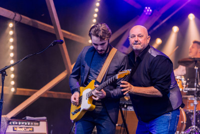 Philipp Fankhauser / Special Guest: Rolf Stahlhofen &middot; Mühle Hunziken