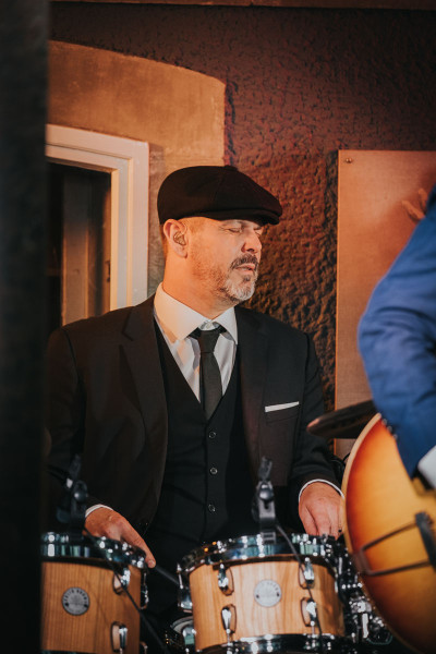 Philipp Fankhauser / Special Guest: Lucky Wüthrich &middot; Mühle Hunziken