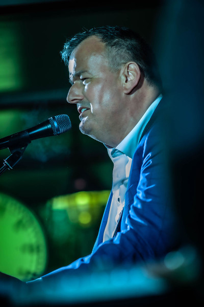 Philipp Fankhauser / Special Guest: Lucky Wüthrich &middot; Mühle Hunziken