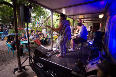 Phipu Bluedoeg Gerber & Friends &middot; Mühle Hunziken