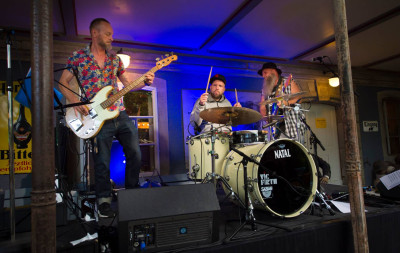 Phipu Bluedoeg Gerber & Friends &middot; Mühle Hunziken