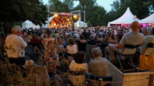 Pippo Pollina & Palermo Acoustic Quintet &middot; Mühle Hunziken