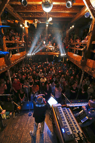 Polo Hofer & Die Band &middot; Mühle Hunziken