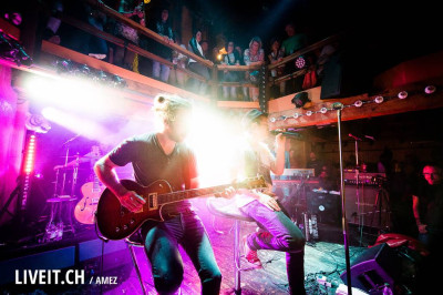 Red Shoes / Support: Container 6 &middot; Mühle Hunziken