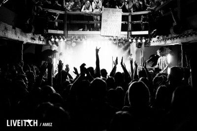 Red Shoes / Support: Container 6 &middot; Mühle Hunziken