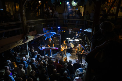 Russ Ballard / Support: Michael Voss & Van de Forst &middot; Mühle Hunziken