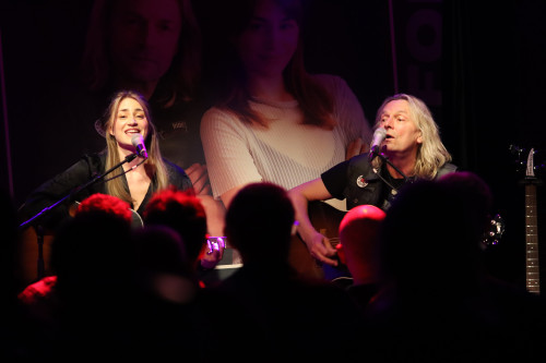 Russ Ballard / Support: Michael Voss & Van de Forst &middot; Mühle Hunziken
