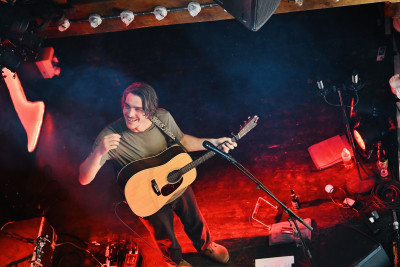 Ryan Harris / Support: Ben Morgan &middot; Mühle Hunziken