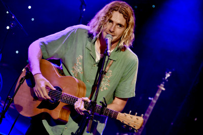Ryan Harris / Support: Ben Morgan &middot; Mühle Hunziken